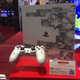 Illustration for article titled The iPersona 5/i PlayStation 4 Looks Beautiful